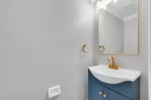 209 Rock Garden Pl, Tampa, FL 33609 - Photo 11
