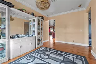 7419 Savannah Ln, Tampa, FL 33637 - Photo 7