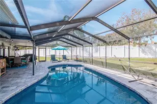 2604 Goldcrest Pl, Valrico, FL 33596 - Photo 37