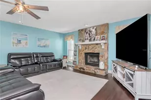 2604 Goldcrest Pl, Valrico, FL 33596 - Photo 19