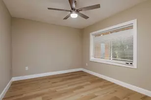 302 Shore Dr, Palm Harbor, FL 34683 - Photo 19