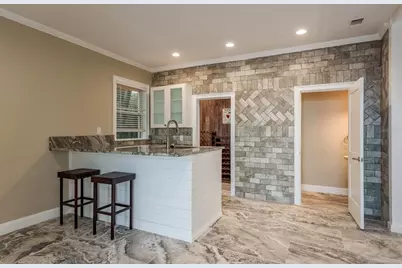 302 Shore Drive, Palm Harbor, FL 34683 - Photo 17