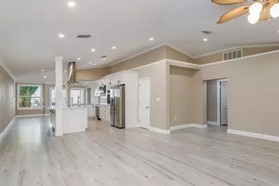 302 Shore Drive, Palm Harbor, FL 34683 - Photo 9