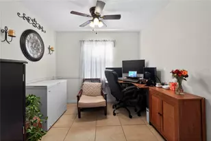 7210 N Manhattan Ave, Tampa, FL 33614 - Photo 17