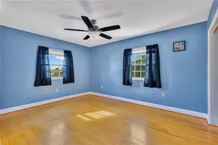 811 Fairlington Dr, Lakeland, FL 33813 - Photo 15