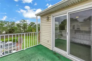 1050 Starkey Rd, Largo, FL 33771 - Photo 21