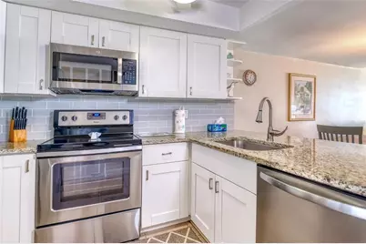 60 Gulf Boulevard #204, Indian Rocks Beach, FL 33785 - Photo 7
