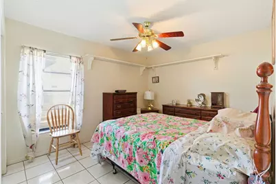 15606 Farnsworth Lane, Tampa, FL 33624 - Photo 21