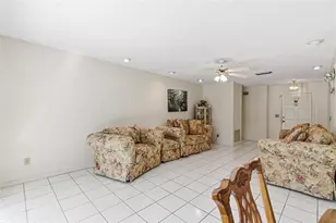 15606 Farnsworth Ln, Tampa, FL 33624 - Photo 11