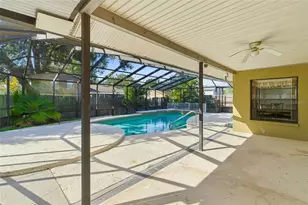 15606 Farnsworth Ln, Tampa, FL 33624 - Photo 25