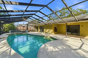 15606 Farnsworth Ln, Tampa, FL 33624 - Photo 3