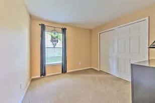 7352 Bridgeview Dr, Zephyrhills, FL 33545 - Photo 27