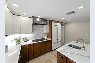 1249 Lake Point Drive, Lakeland, FL 33813 - Photo 19