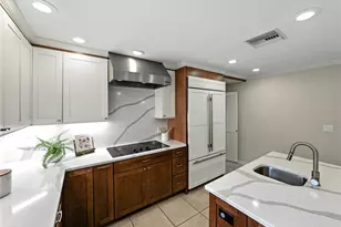 1249 Lake Point Dr, Lakeland, FL 33813 - Photo 19