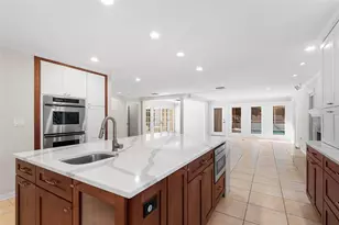 1249 Lake Point Dr, Lakeland, FL 33813 - Photo 21