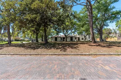 6201 11th Avenue S, Gulfport, FL 33707 - Photo 3