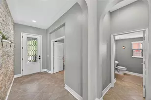 4020 Empoli Ct, Wesley Chapel, FL 33543 - Photo 11