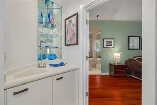 2613 59th St S, Gulfport, FL 33707 - Photo 21