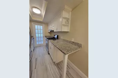 911 Washington Avenue #308, Largo, FL 33770 - Photo 7