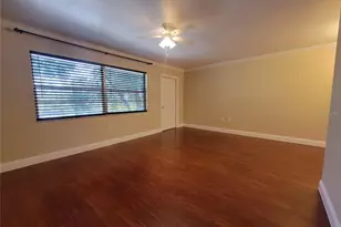 911 Washington Ave, Largo, FL 33770 - Photo 3