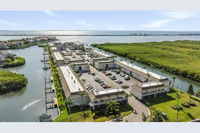 8806 Bay Pointe Drive #206, Tampa, FL 33615 - Photo 5