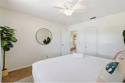 135 NW Monroe Circle N, Saint Petersburg, FL 33702 - Photo 21