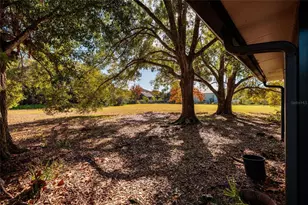 8613 Hulsey Rd, Tampa, FL 33634 - Photo 25