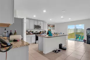 16702 Carlton Pond St, Wimauma, FL 33598 - Photo 3