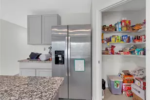16702 Carlton Pond St, Wimauma, FL 33598 - Photo 9