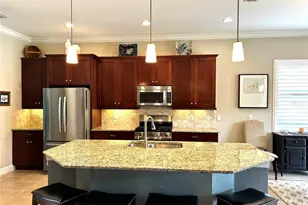 5033 Lake Overlook Ave, Bradenton, FL 34208 - Photo 13