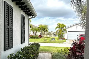 5033 Lake Overlook Ave, Bradenton, FL 34208 - Photo 5