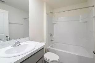 3820 Mannered Gold Ave, Bradenton, FL 34208 - Photo 17