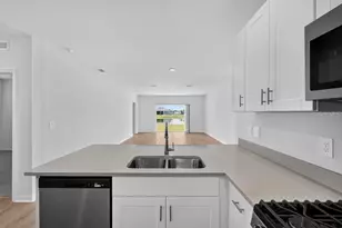 13431 Camelot Ct, Parrish, FL 34219 - Photo 5