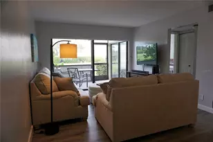 6269 Palma Del Mar Blvd, Saint Petersburg, FL 33715 - Photo 5