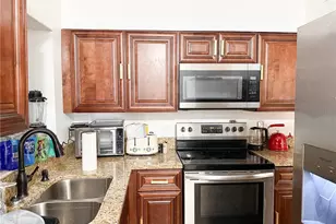 4916 S 83rd St, Tampa, FL 33619 - Photo 7