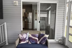 717 Choo Choo Ln, Valrico, FL 33594 - Photo 47