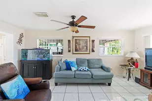 4914 Holiday Dr, Tampa, FL 33615 - Photo 37