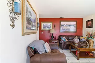 4914 Holiday Dr, Tampa, FL 33615 - Photo 45