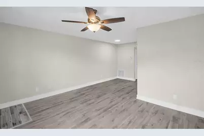 24862 US Highway 19 N #1105, Clearwater, FL 33763 - Photo 5