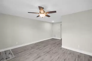 24862 US Hwy 19 N, Clearwater, FL 33763 - Photo 5