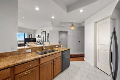 1209 E Cumberland Avenue #1705, Tampa, FL 33602 - Photo 11