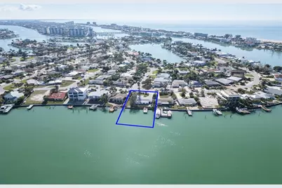10230 Tarpon Drive, Treasure Island, FL 33706 - Photo 5