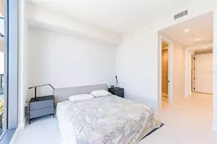 275 1st Ave S, Saint Petersburg, FL 33701 - Photo 19