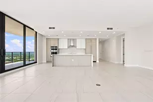 275 1st Ave S, Saint Petersburg, FL 33701 - Photo 13