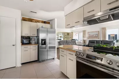 703 Westmont Way, Sun City Center, FL 33573 - Photo 13