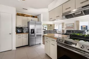 703 Westmont Way, Sun City Center, FL 33573 - Photo 13