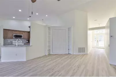 219 Island Water Way, Apollo Beach, FL 33572 - Photo 23