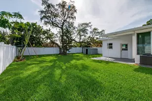 1459 Pine St, Clearwater, FL 33756 - Photo 11