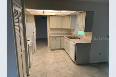 2106 Darlington Oak Drive, Seffner, FL 33584 - Photo 5