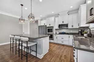 17268 Brighton Lake Rd, Land O Lakes, FL 34638 - Photo 9